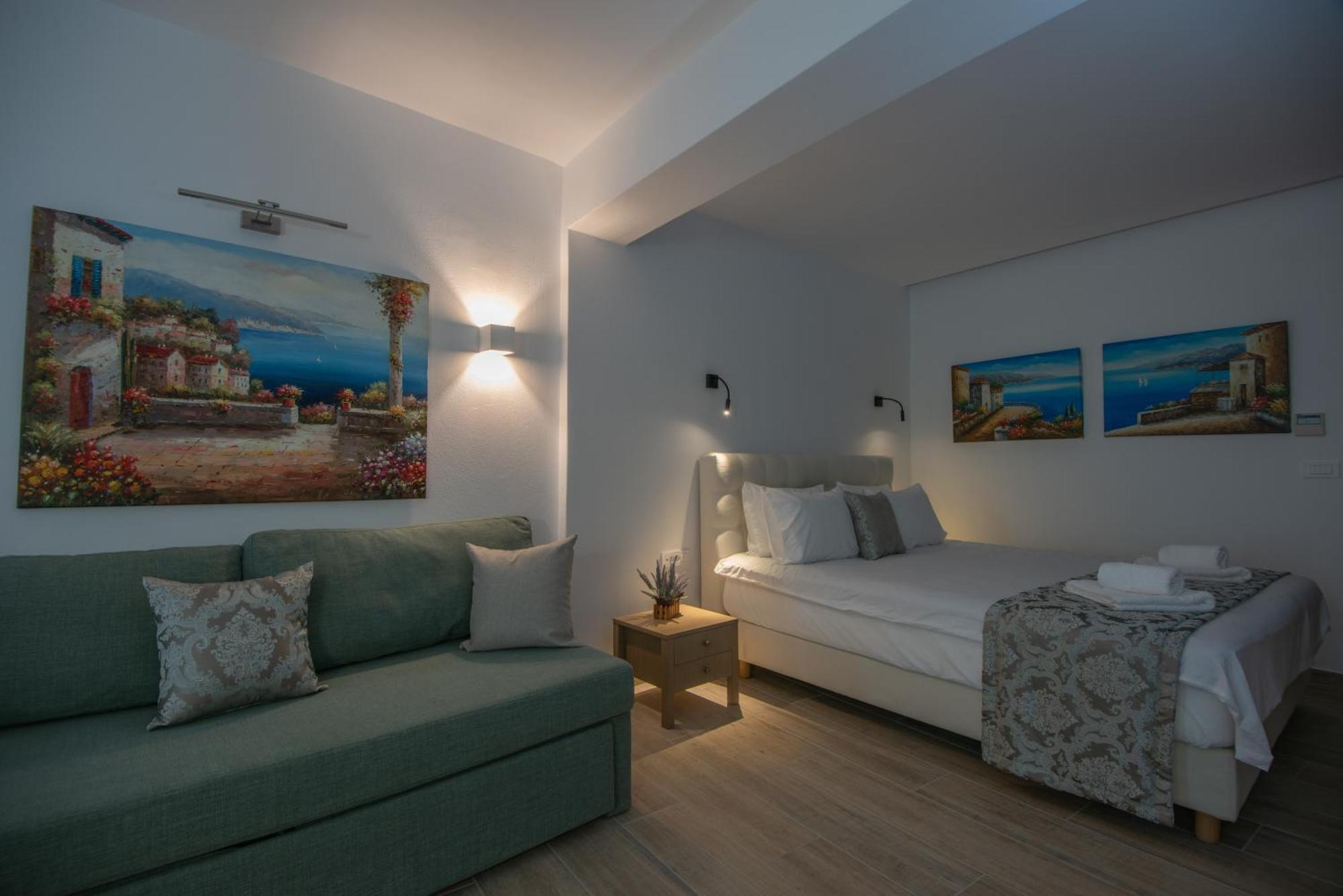 Ammos Lux Apartments Crete Agios Nikolaos  Exterior photo